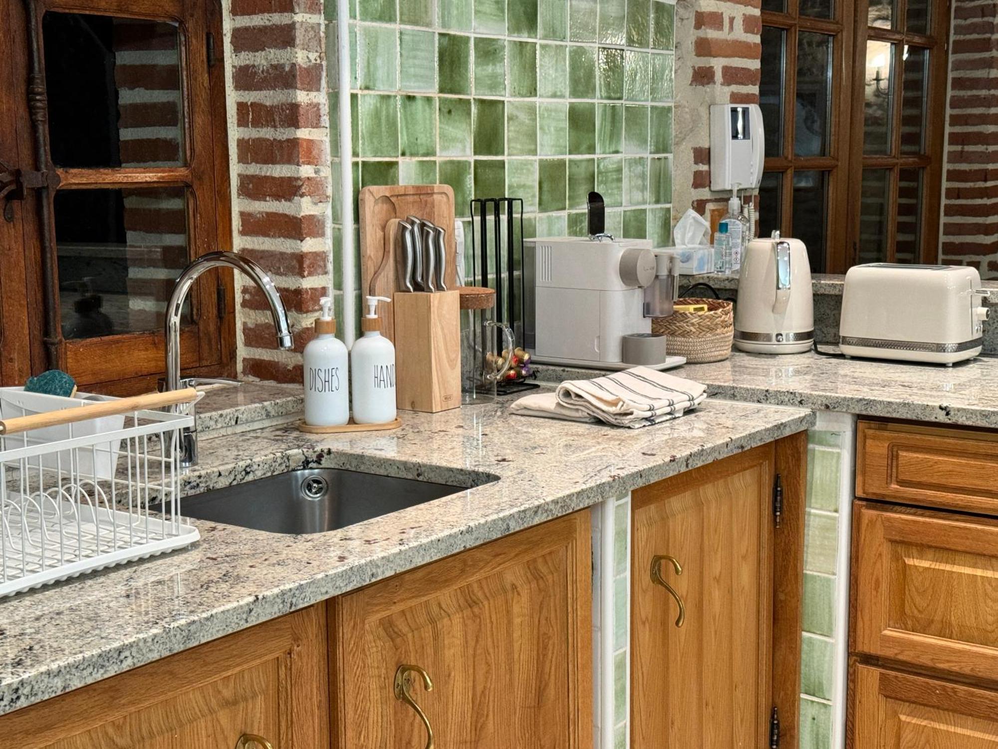 Petit Coin De Paradis Albigeois Castelnau-de-Levis Ngoại thất bức ảnh